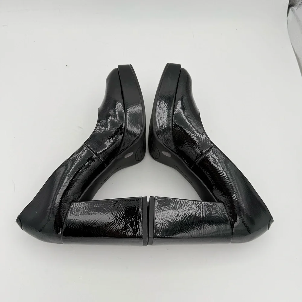 Kenneth Cole -women’s Bri Platform Pump black patent faux leather heel shoes 6.5